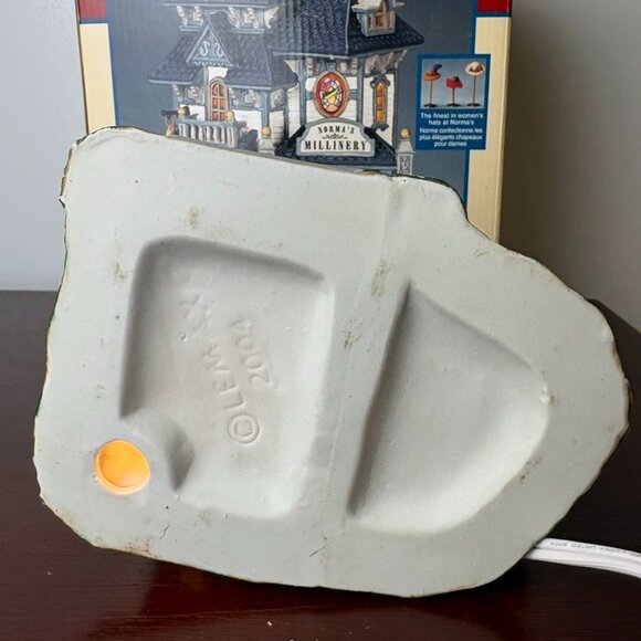 LEMAX Norma's Millinery Rare Caddington Christmas Village Collection #45049 Dept - Picture 13 of 16